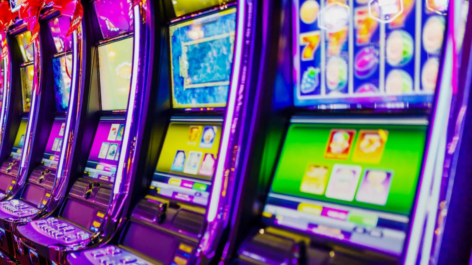 Cascading Reels vs Standard Spins: TCHP Casino Review 2026